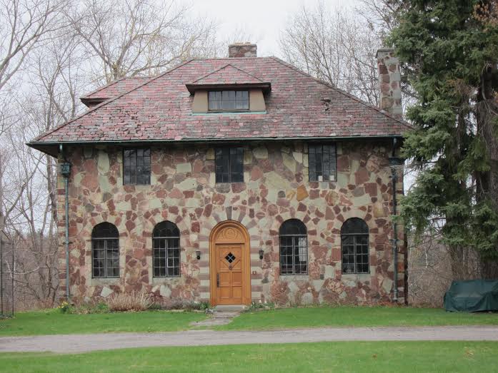 Storied Homes: 415 Winona Boulevard